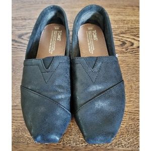 Toms Shoes Flats Size 6